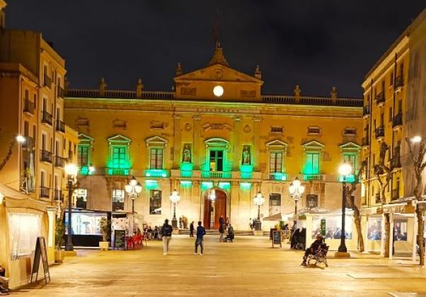 Façanes il·luminades