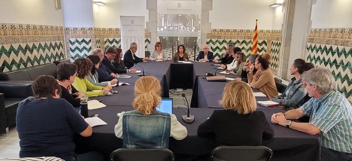 La Delegació de Girona participa a la Comissió Institucional contra els maltractaments a les persones grans