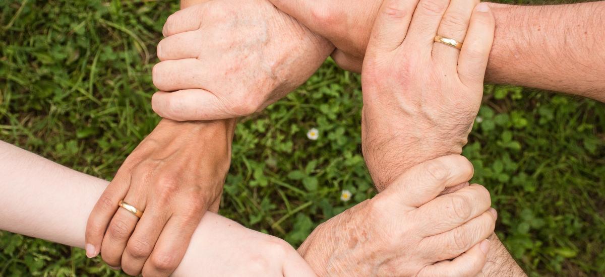 Contribuir a la reintegració social