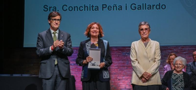 Entrega de la Medalla Josep Trueta a Conchita Peña